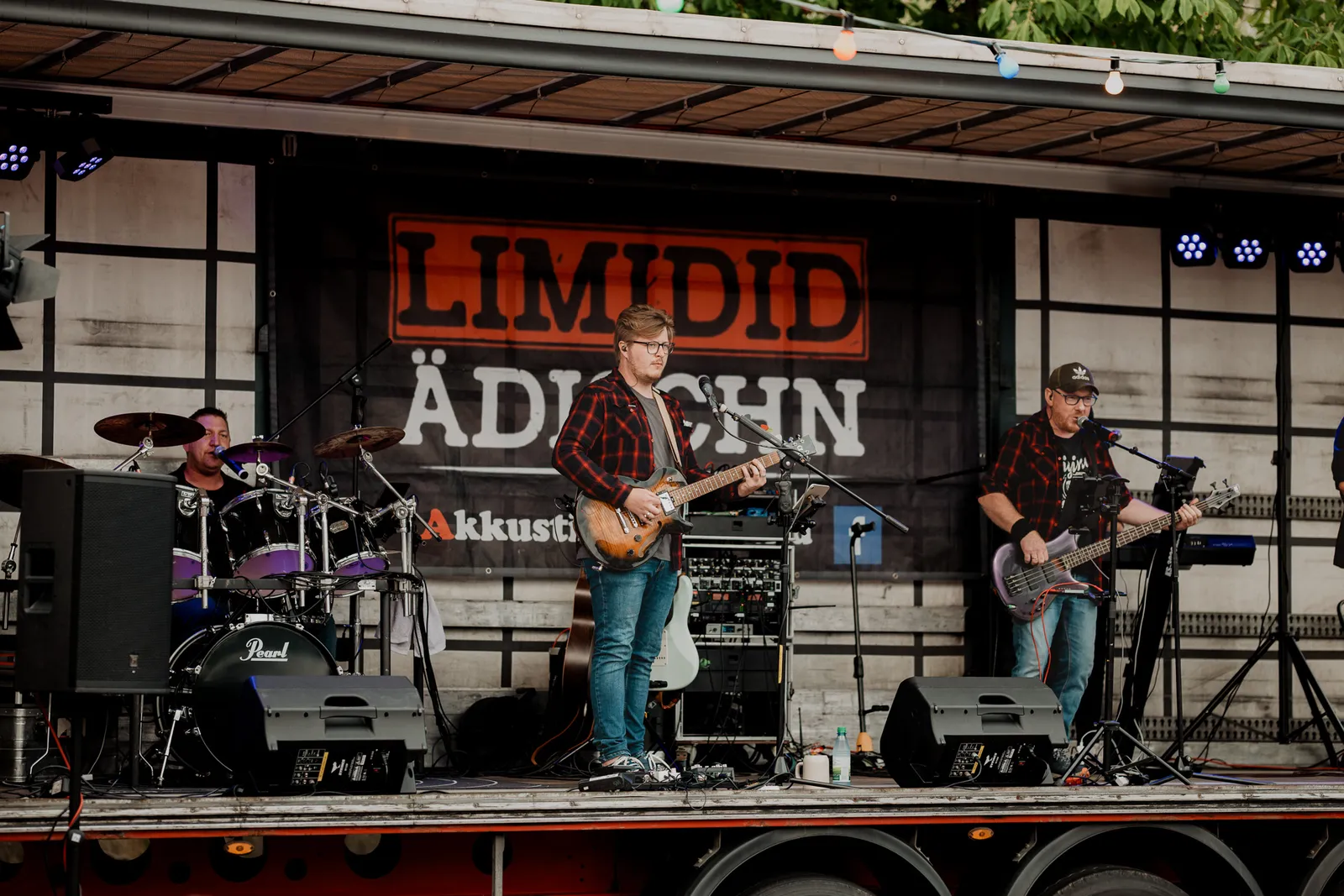 Limidid Ädischn live — Galerie-Bild 5